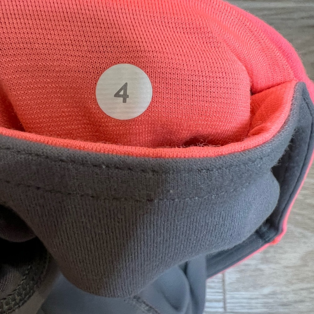Lululemon Raspberry Cream & Grey Double Lined Cro… - image 4